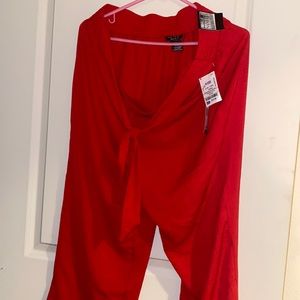 Red short flare dress pants